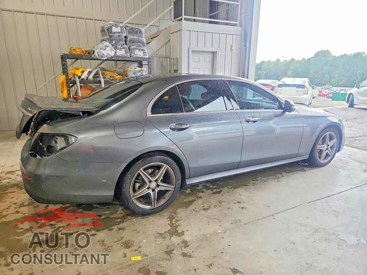MERCEDES-BENZ E-CLASS 2017 - WDDZF4KB3HA049975
