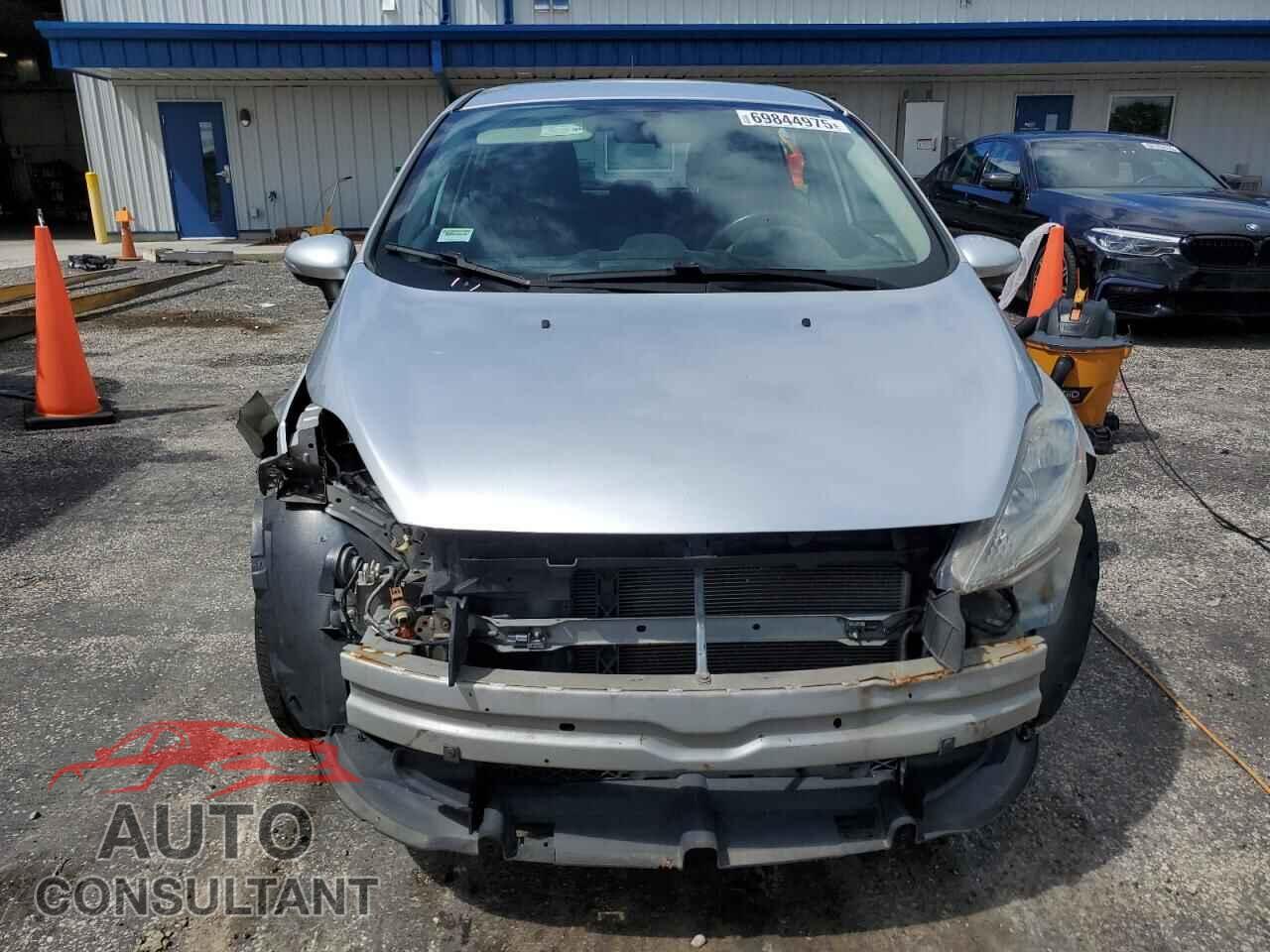 FORD FIESTA 2013 - 3FADP4EJ5DM117720