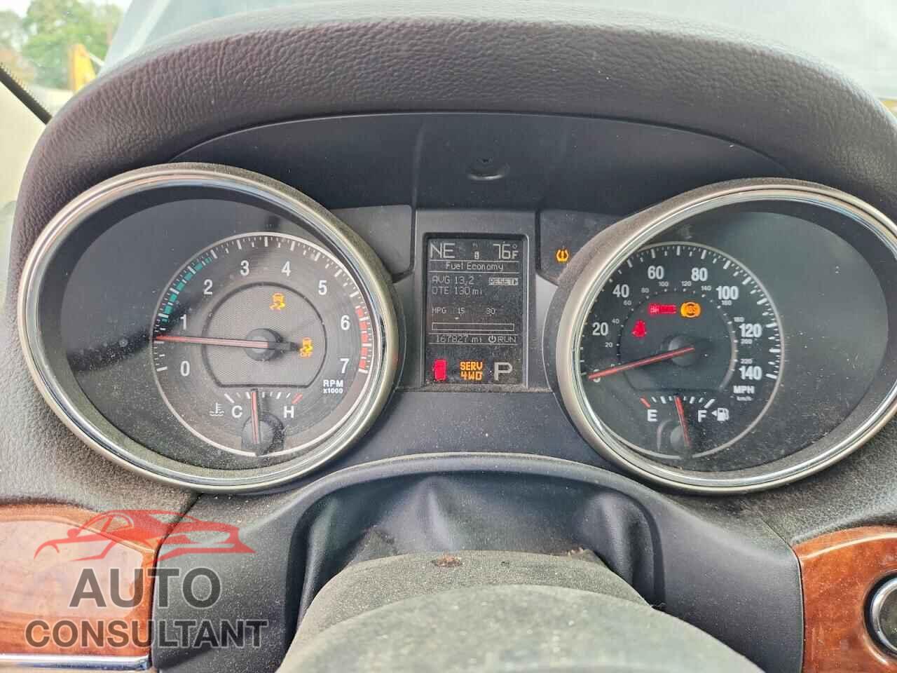 JEEP CHEROKEE 2011 - 1J4RR5GT2BC528340