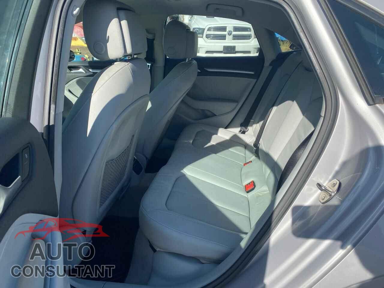 AUDI A3 2015 - WAUBFGFF0F1018574