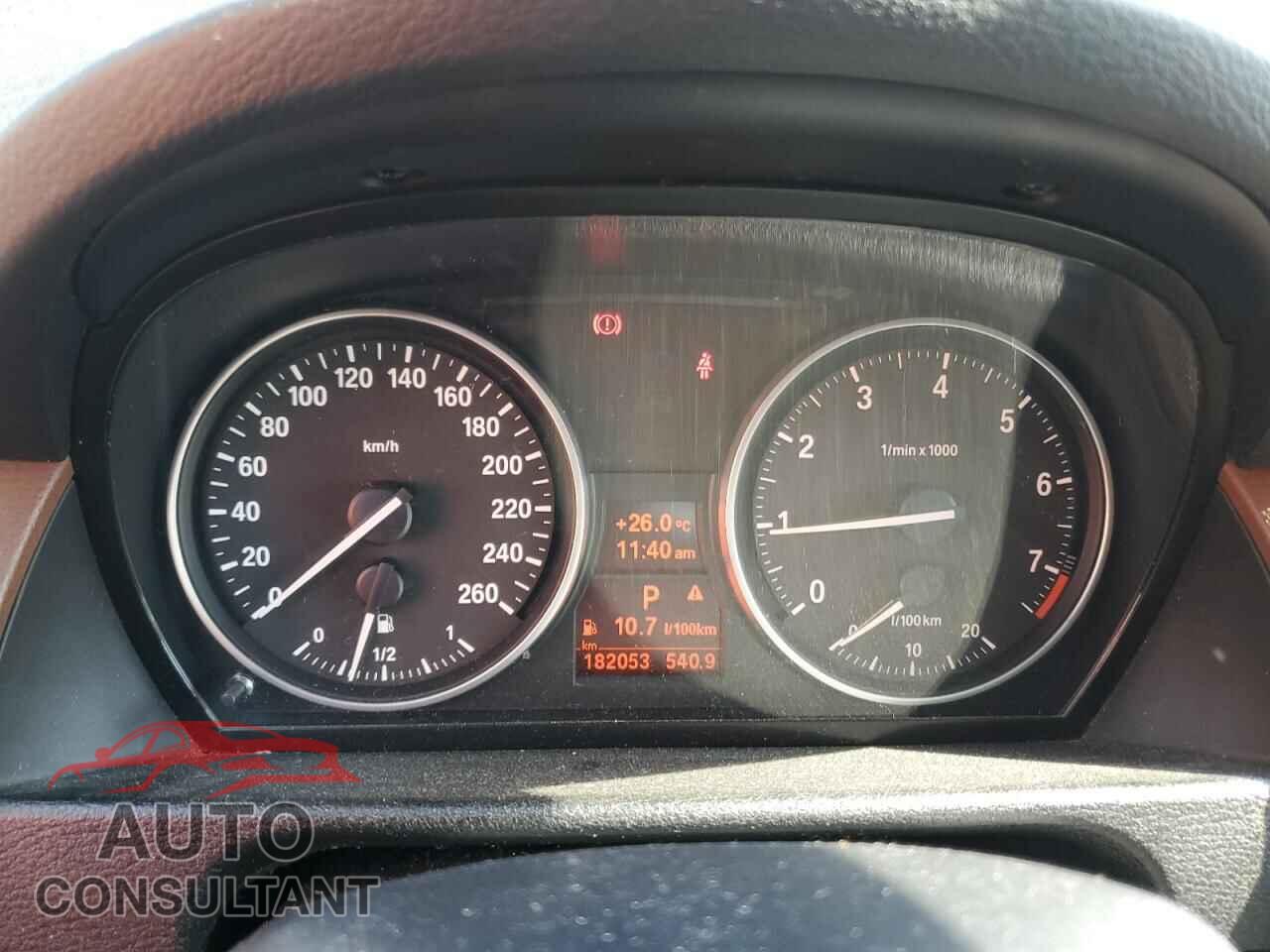 BMW X1 2014 - WBAVL1C52EVR94300