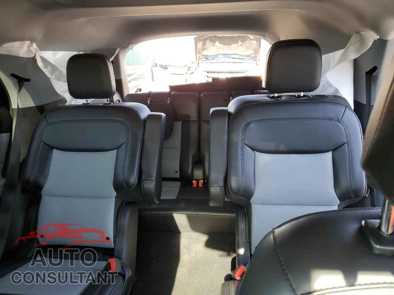 FORD EXPLORER 2024 - 1FMSK8DH9RGA69576