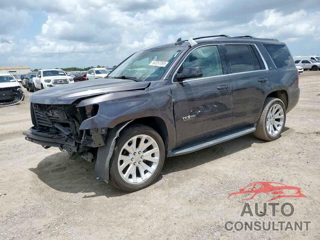 CHEVROLET TAHOE 2018 - 1GNSCBKC8JR135511