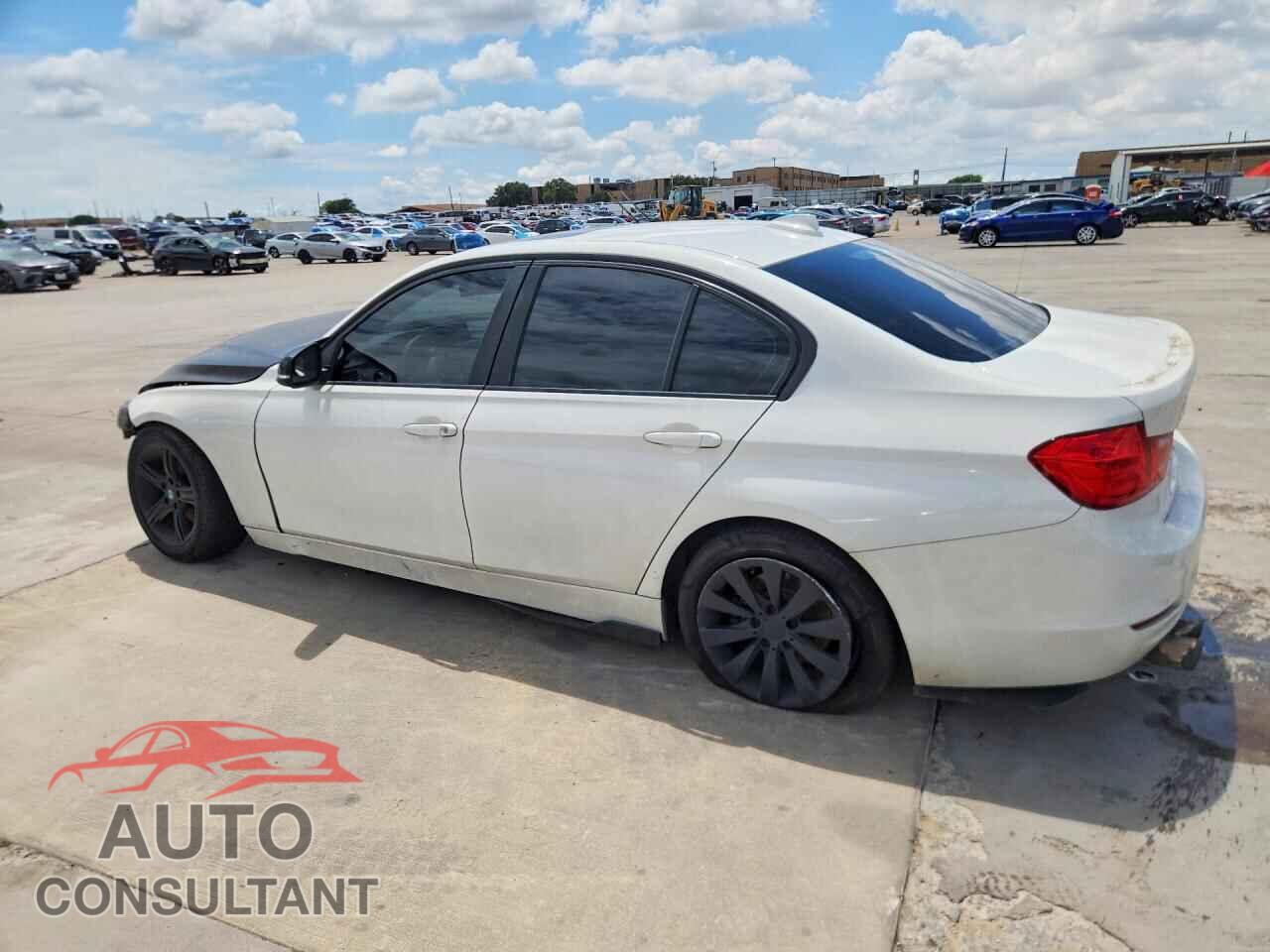 BMW 3 SERIES 2014 - WBA3A5C52EP601744