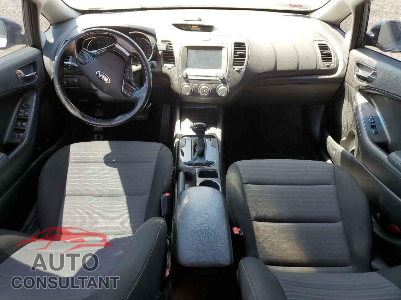 KIA FORTE 2017 - 3KPFL4A72HE027661