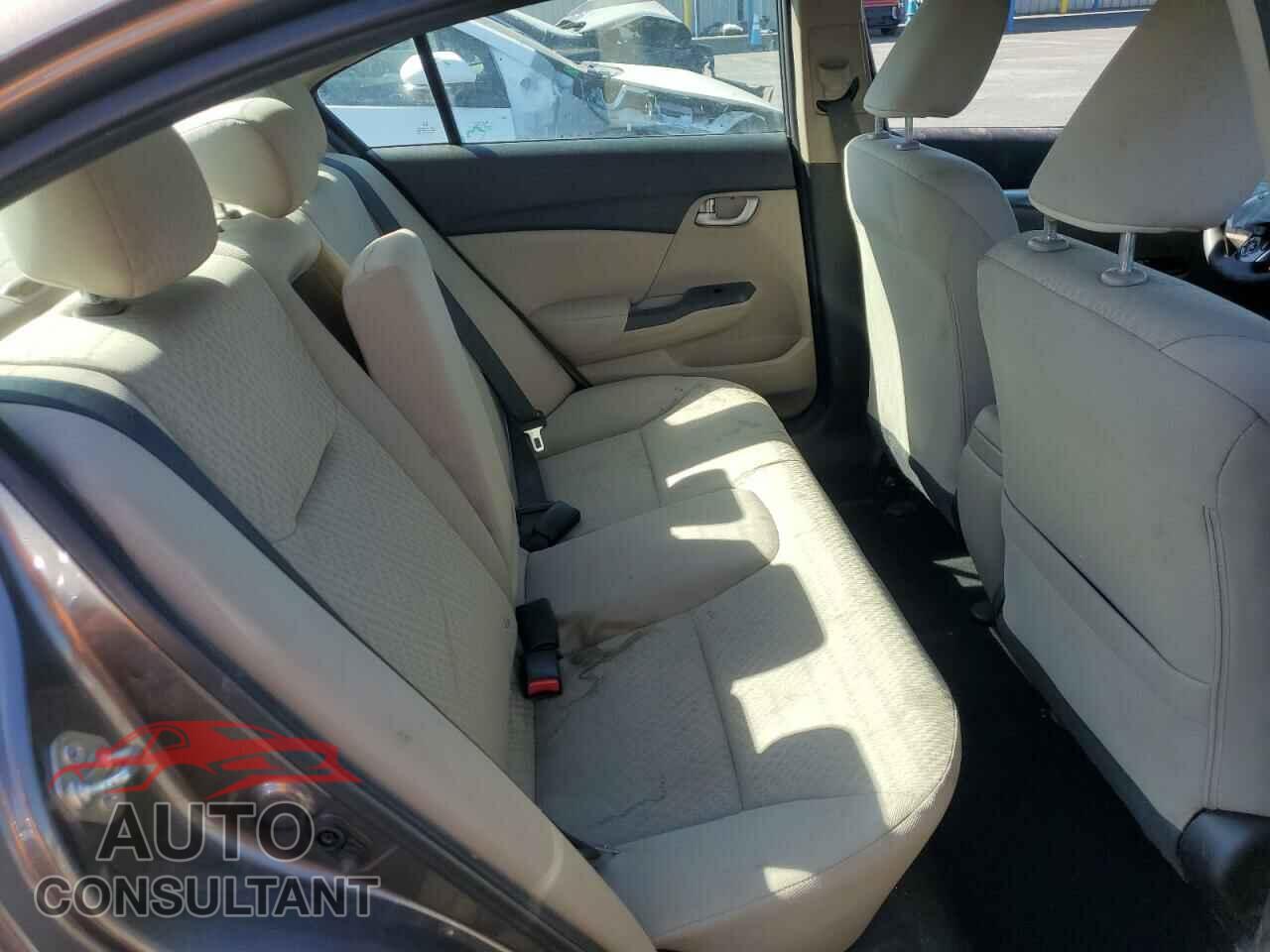 HONDA CIVIC 2014 - 19XFB2F8XEE246422