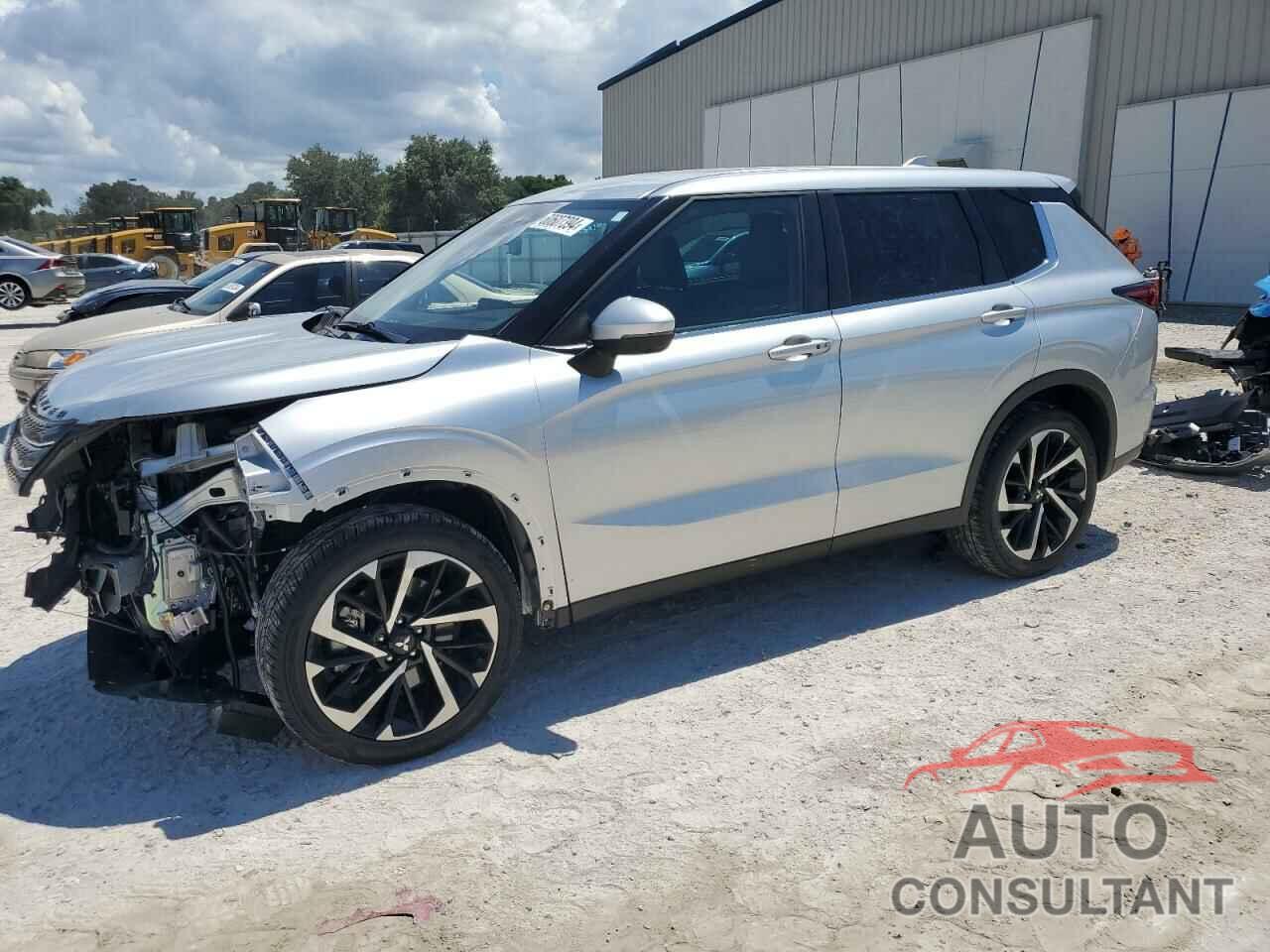 MITSUBISHI OUTLANDER 2023 - JA4J3UA86PZ051719