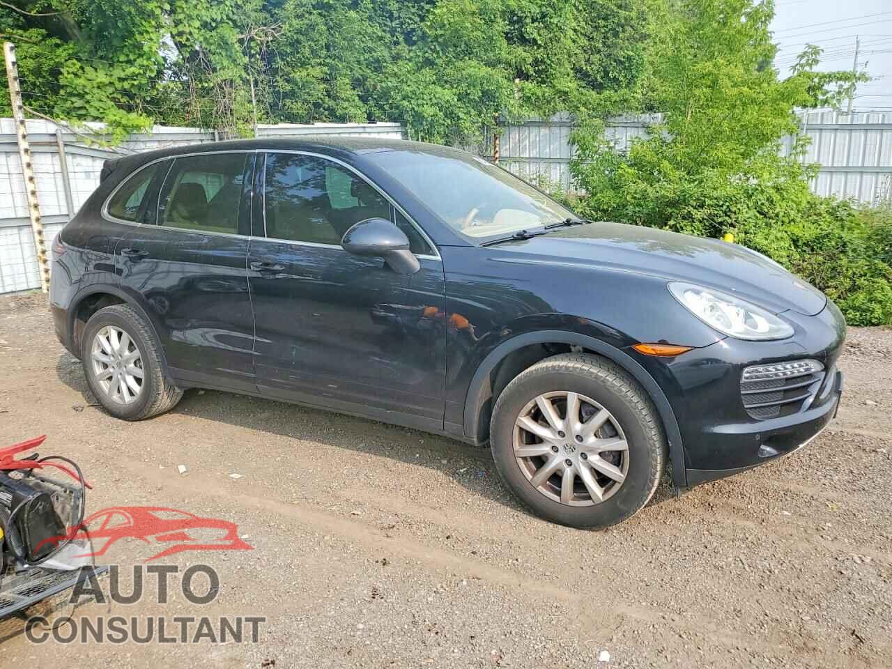 PORSCHE CAYENNE 2013 - WP1AA2A22DLA03577