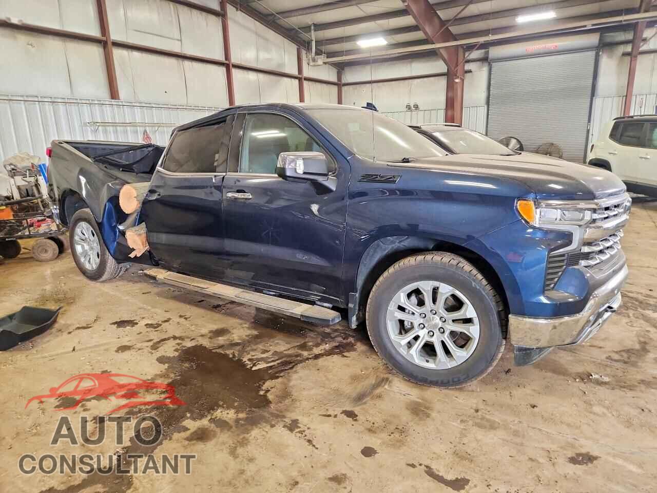 CHEVROLET SILVERADO 2023 - 1GCUDGED0PZ228564