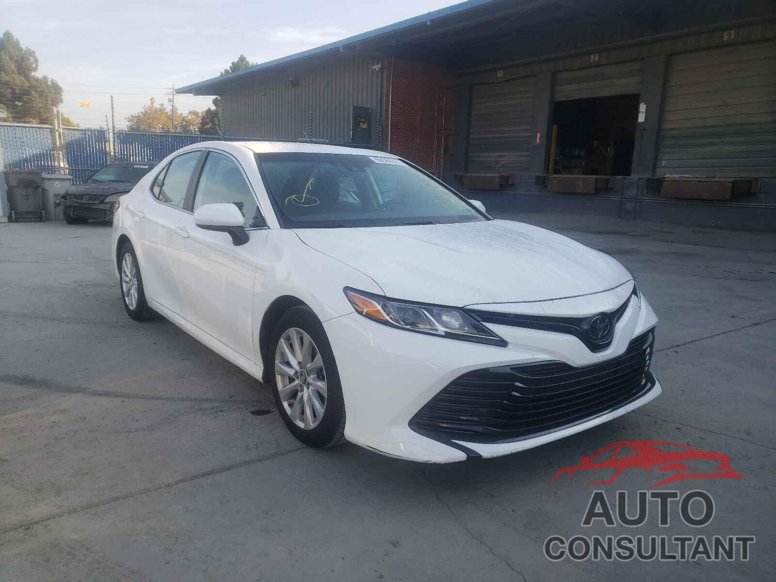TOYOTA CAMRY 2019 - 4T1B11HK8KU226988