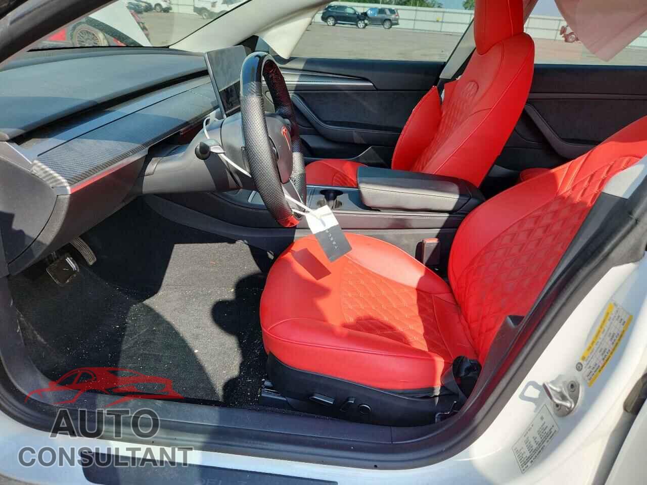 TESLA MODEL 3 2022 - 5YJ3E1EA8NF128274