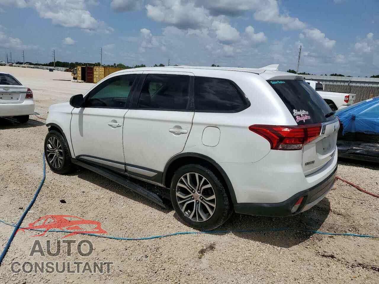 MITSUBISHI OUTLANDER 2017 - JA4AD2A31HZ046578
