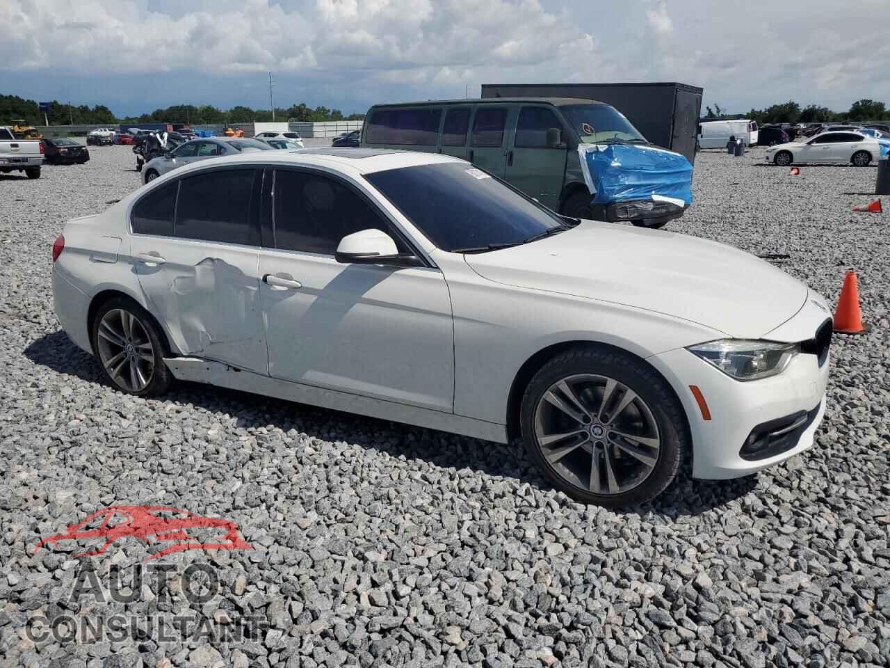 BMW 3 SERIES 2018 - WBA8B9C52JAE21996