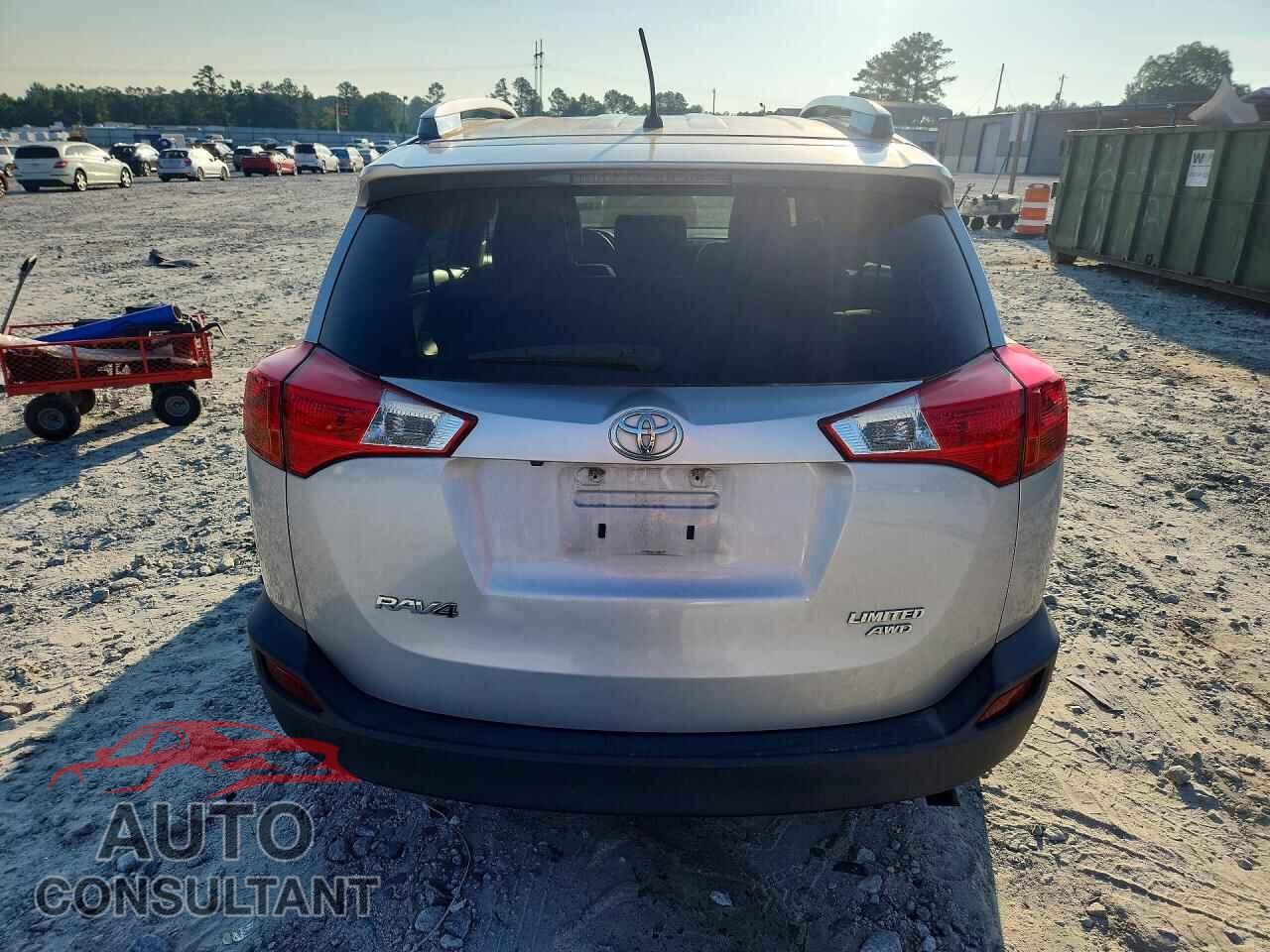 TOYOTA RAV4 2013 - JTMDFREV1DD030342