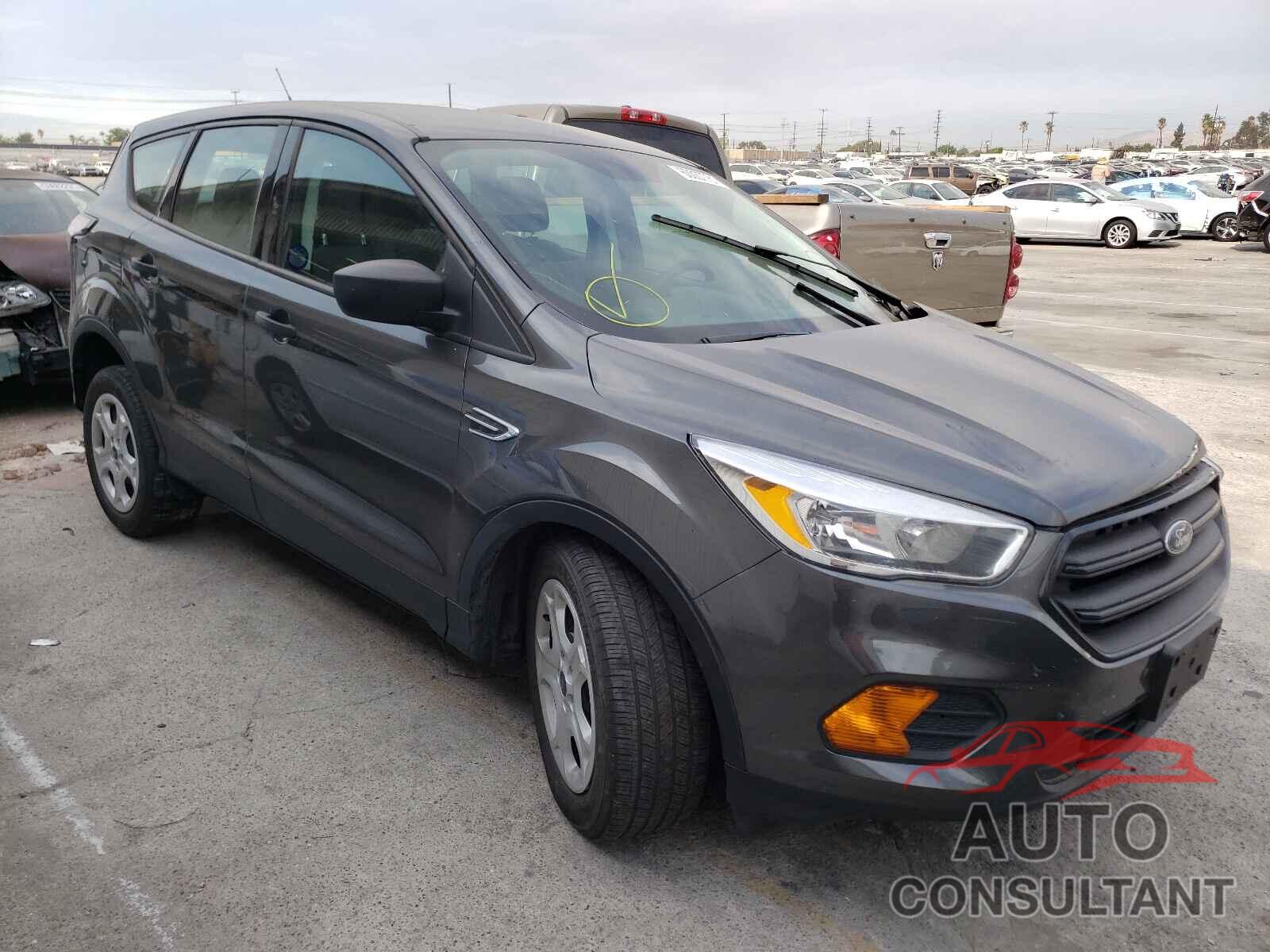 FORD ESCAPE 2017 - 1FMCU0F79HUD87282