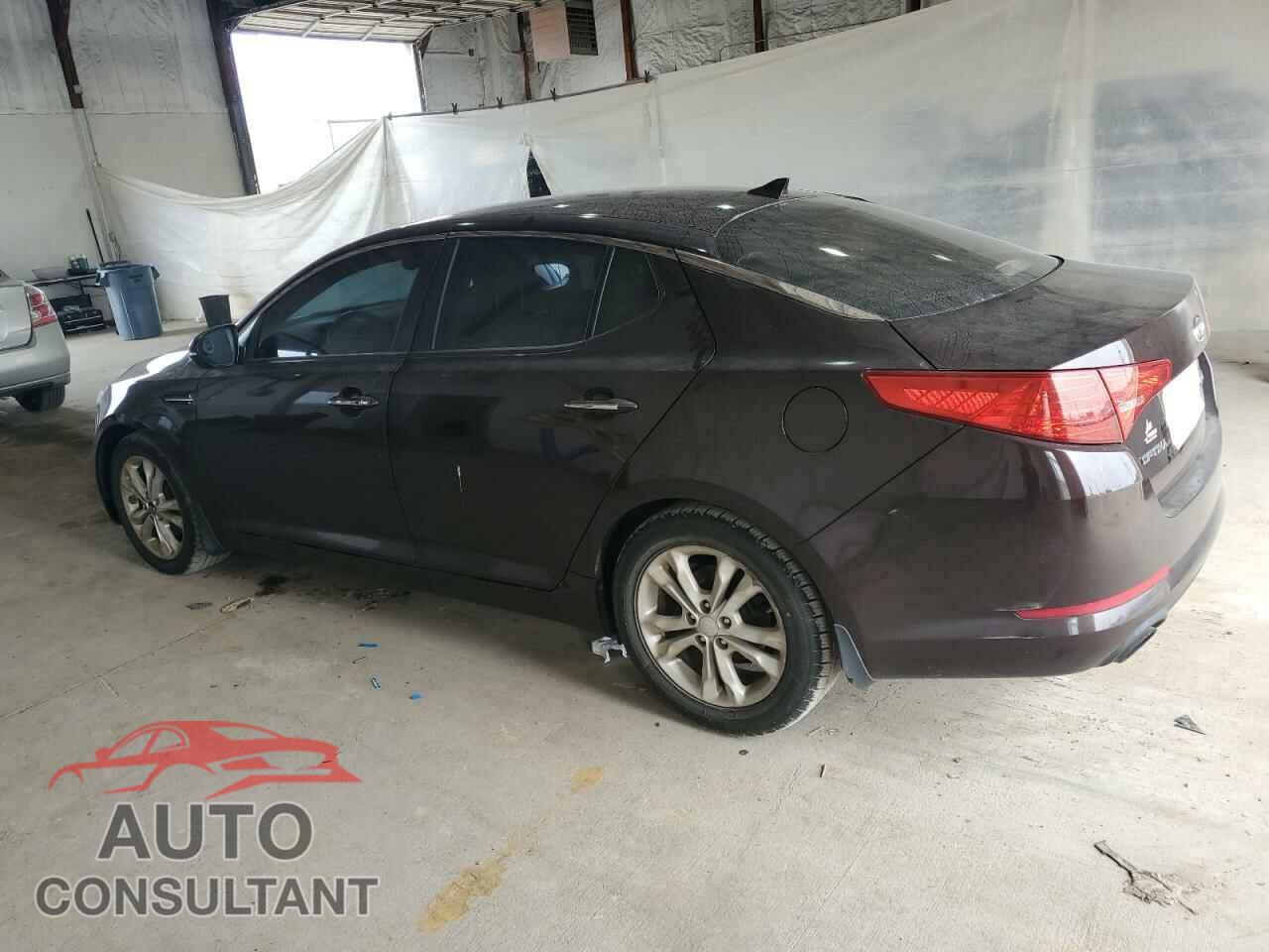 KIA OPTIMA 2011 - KNAGN4A72B5048718