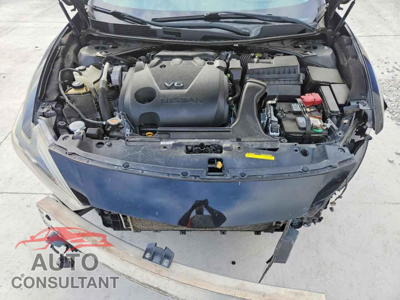 NISSAN MAXIMA 2017 - 1N4AA6AP1HC425162