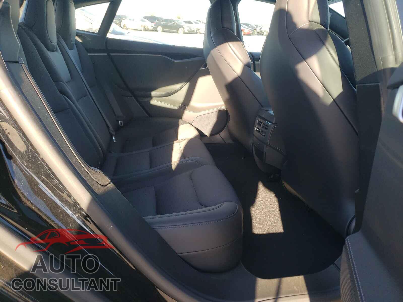TESLA MODEL S 2018 - 5YJSA1E28JF269758