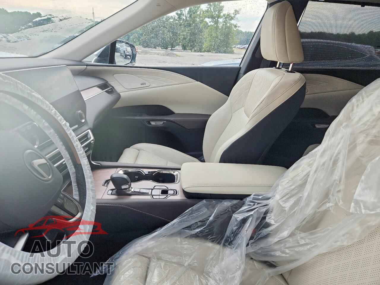 LEXUS UNKNOWN 2025 - 2T2BBMCAXSC070060