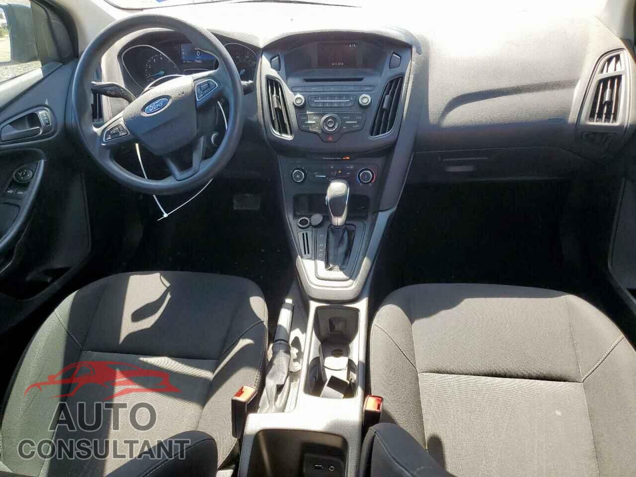 FORD FOCUS 2016 - 1FADP3E20GL275309