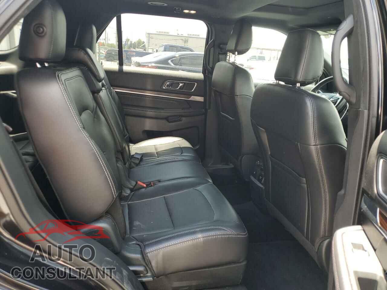 FORD EXPLORER 2019 - 1FM5K7F80KGA84560