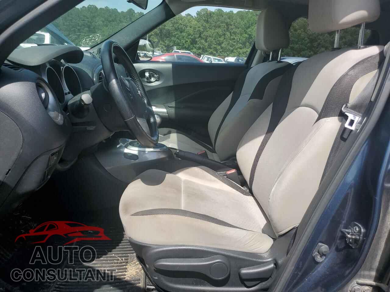 NISSAN JUKE 2012 - JN8AF5MR5CT106637