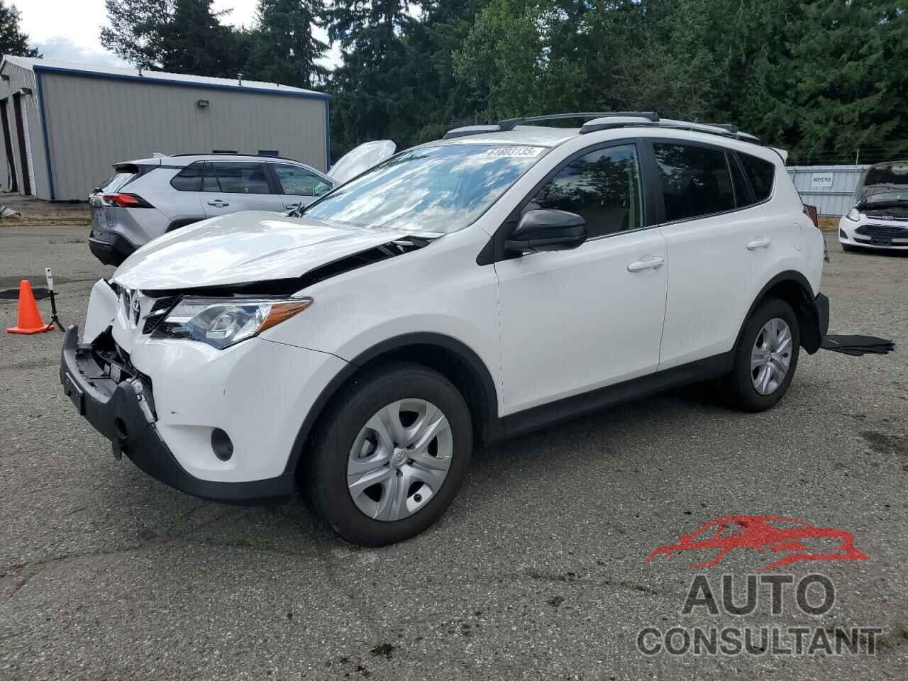 TOYOTA RAV4 2015 - JTMBFREV3FD152579