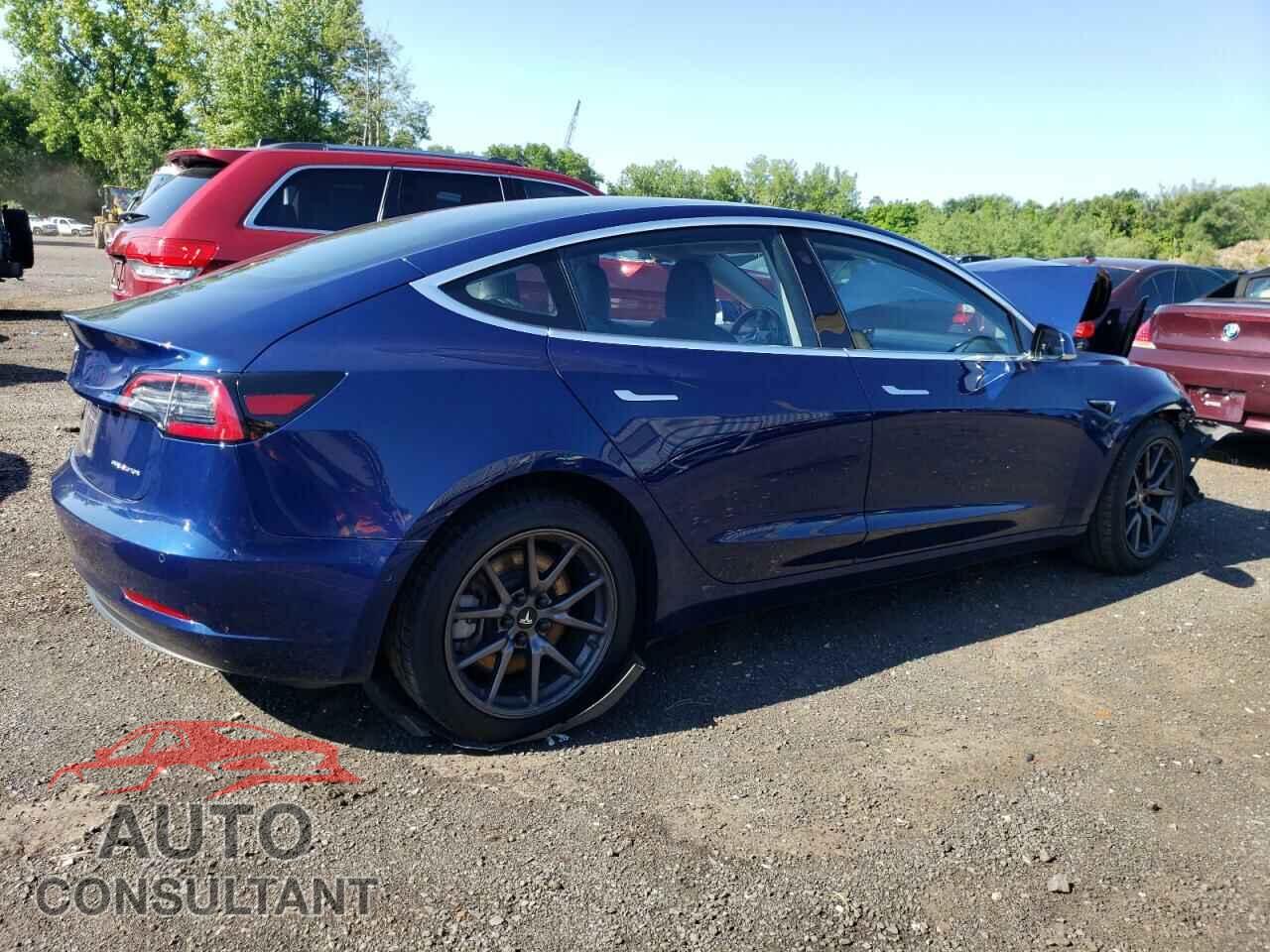 TESLA MODEL 3 2018 - 5YJ3E1EB8JF093772
