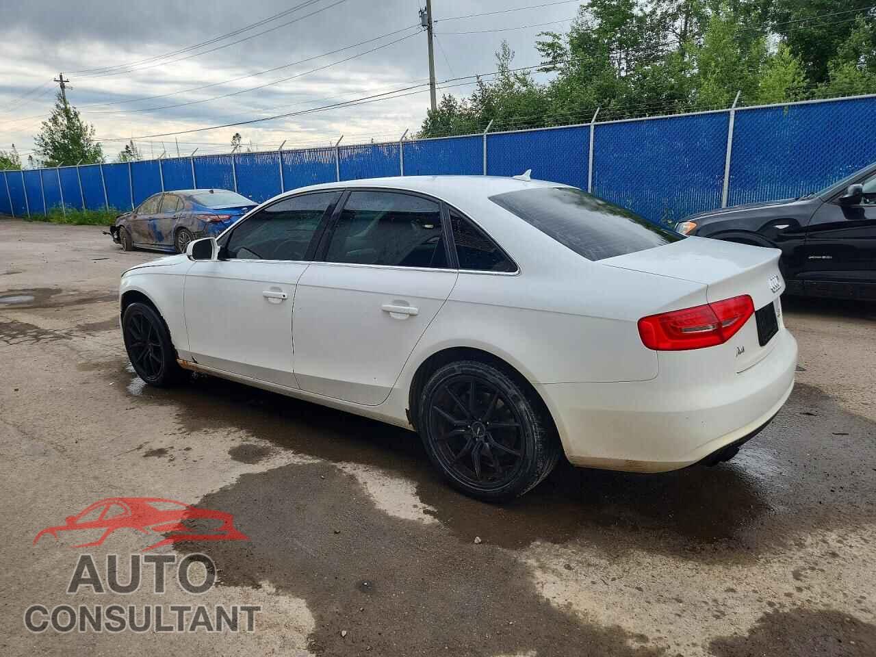 AUDI A4 2013 - WAUFFCFL8DN041297