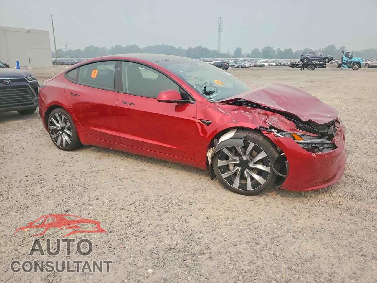 TESLA MODEL 3 2024 - 5YJ3E1EA4RF721099