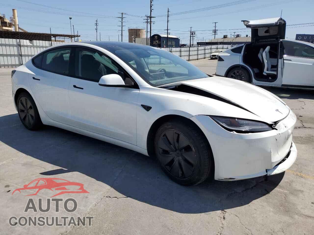 TESLA MODEL 3 2024 - 5YJ3E1EB4RF745749