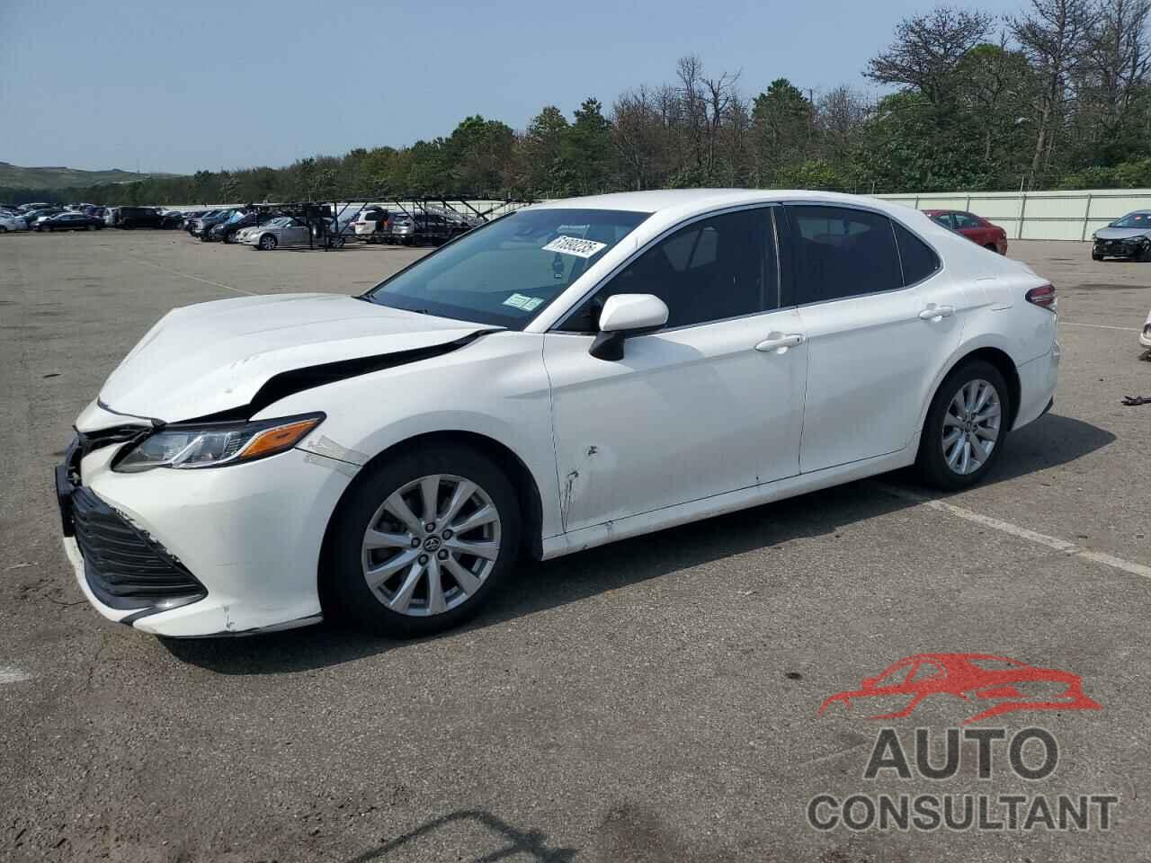 TOYOTA CAMRY 2018 - 4T1B11HK5JU020798
