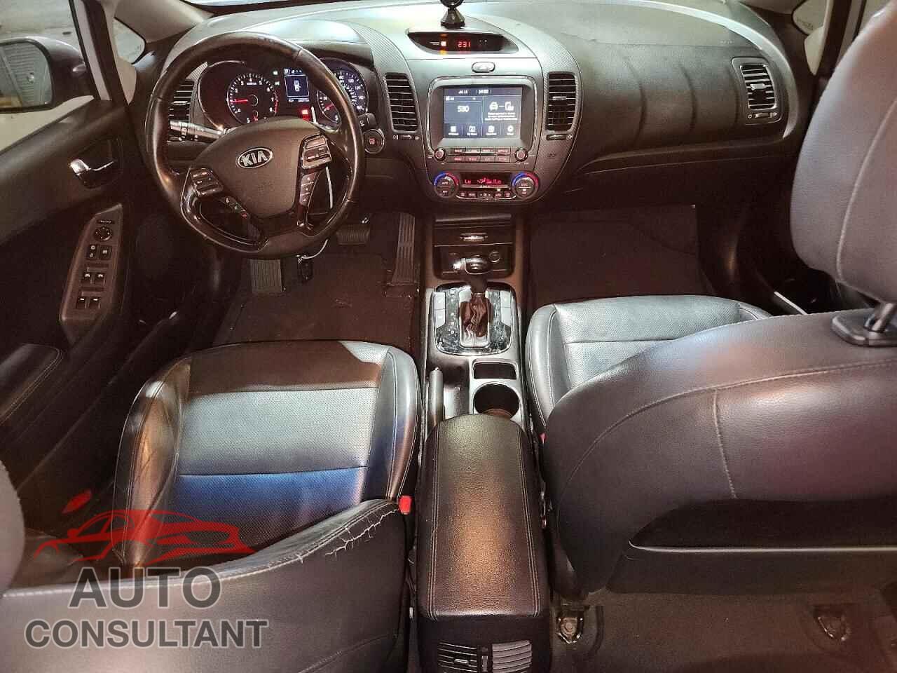KIA FORTE 2017 - 3KPFL4A89HE109296