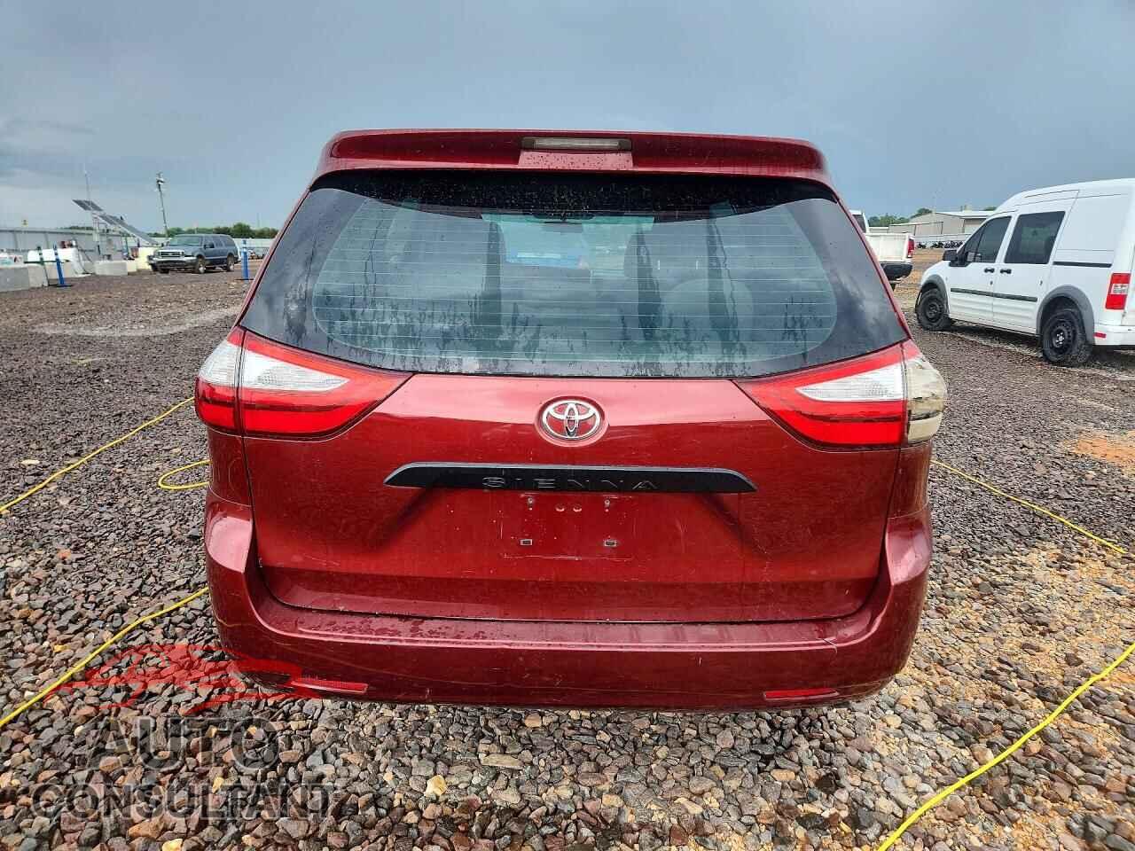 TOYOTA SIENNA 2017 - 5TDZZ3DC0HS867121