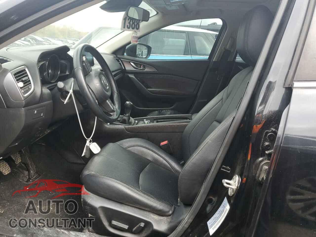MAZDA 3 2017 - JM1BN1M33H1144958