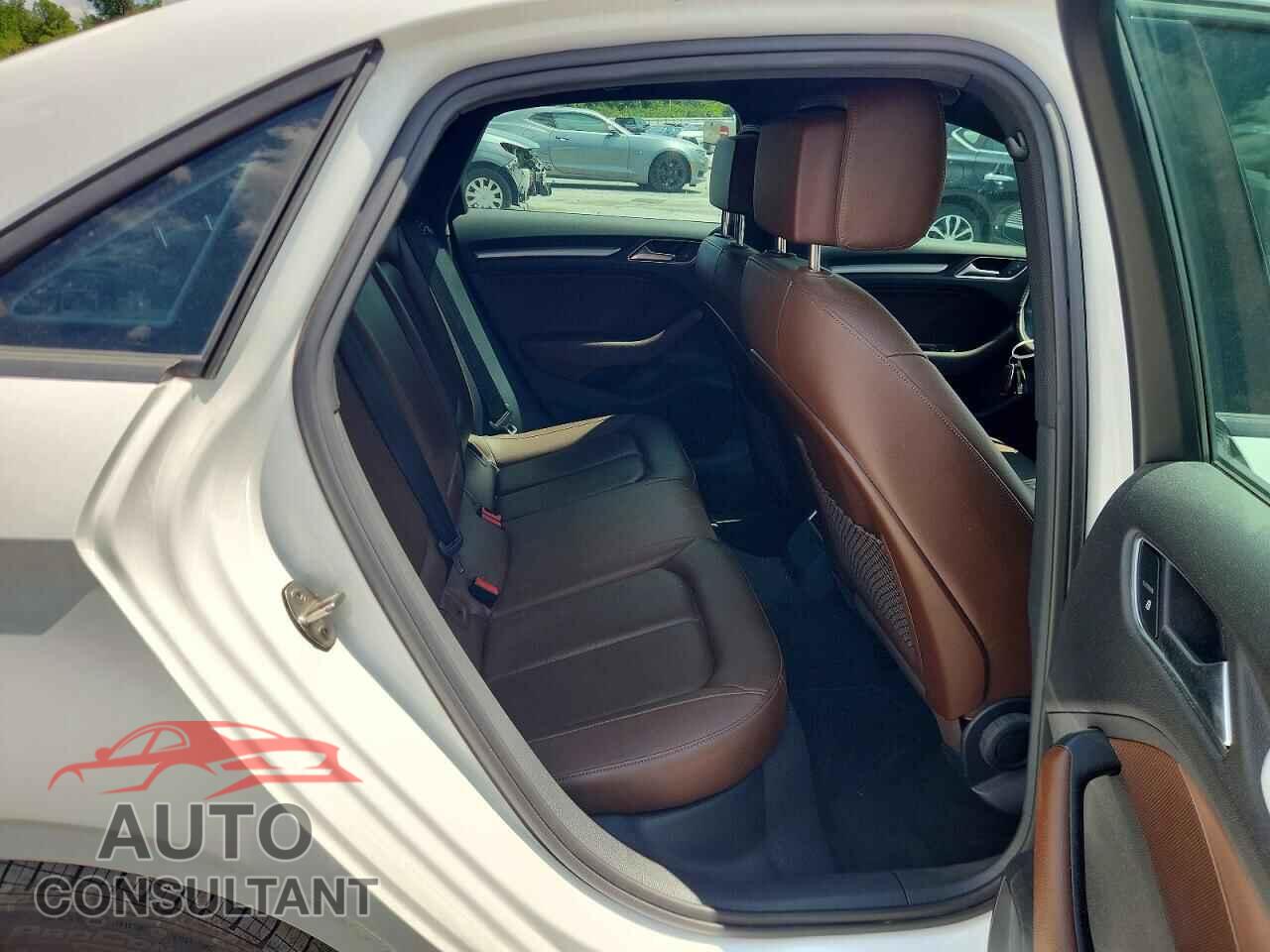 AUDI A3 2018 - WAUAUGFF7J1005475