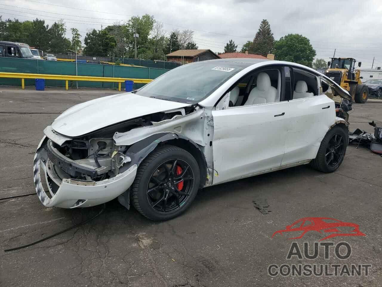 TESLA MODEL Y 2020 - 5YJYGDEF5LF017434