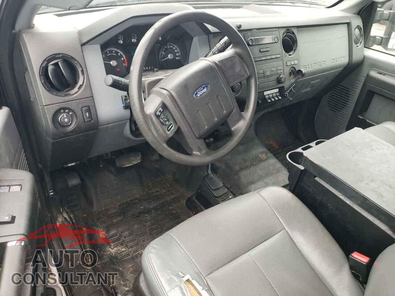 FORD F250 2013 - 1FTBF2B67DEA76425