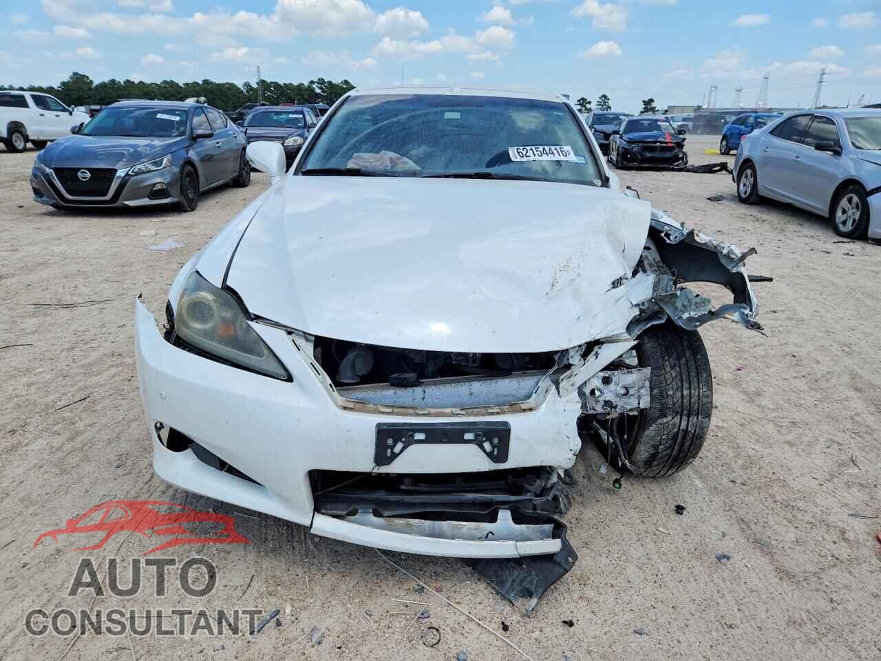 LEXUS IS 2012 - JTHFE2C26C2507383