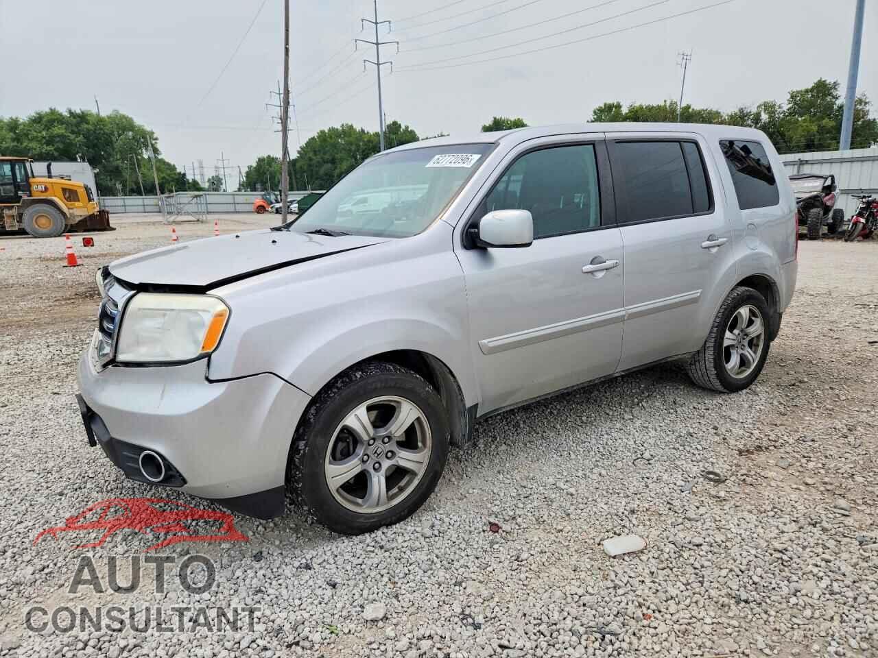 HONDA PILOT 2013 - 5FNYF4H78DB069164