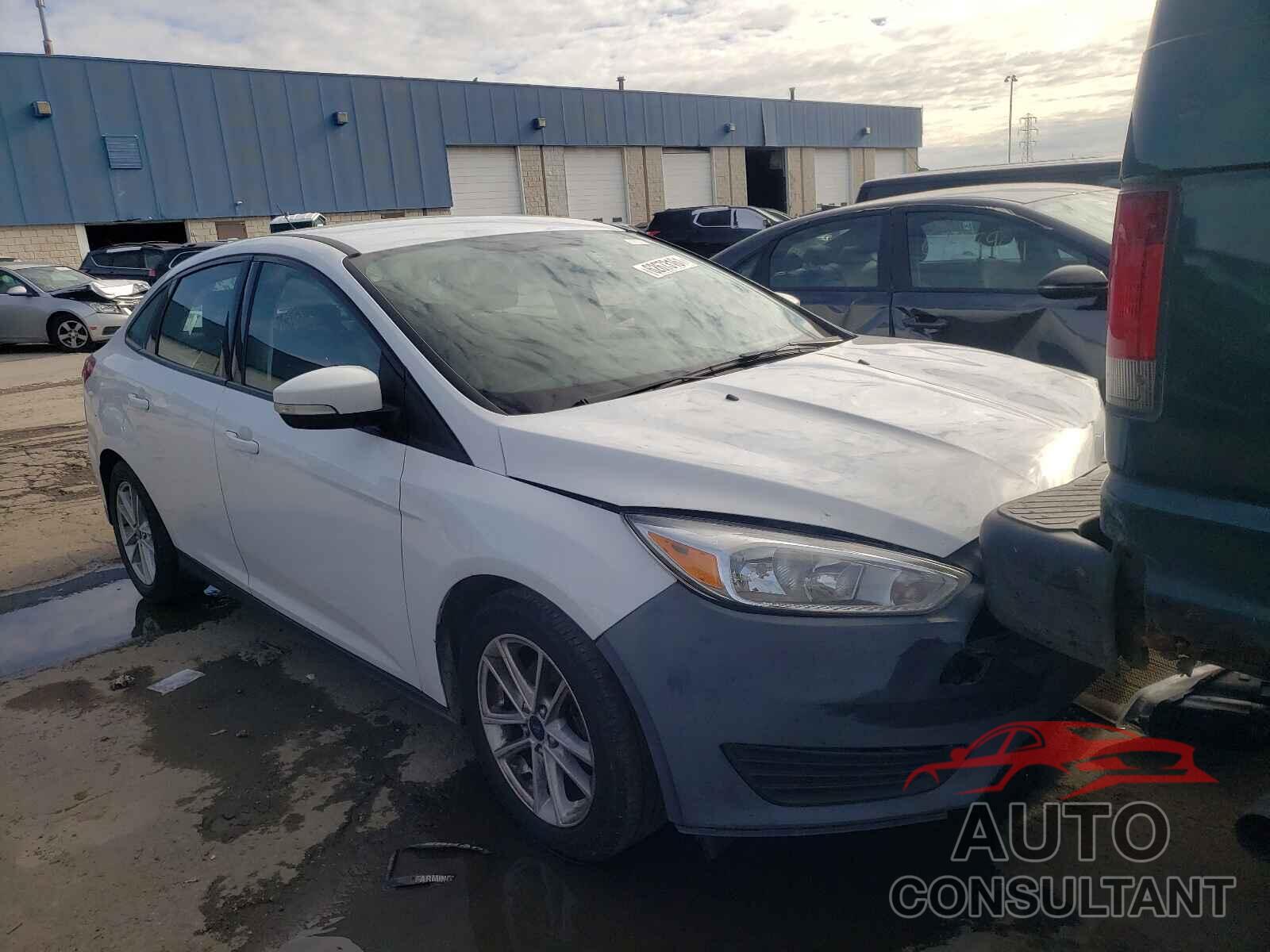 FORD FOCUS 2017 - 1FADP3F22HL278373