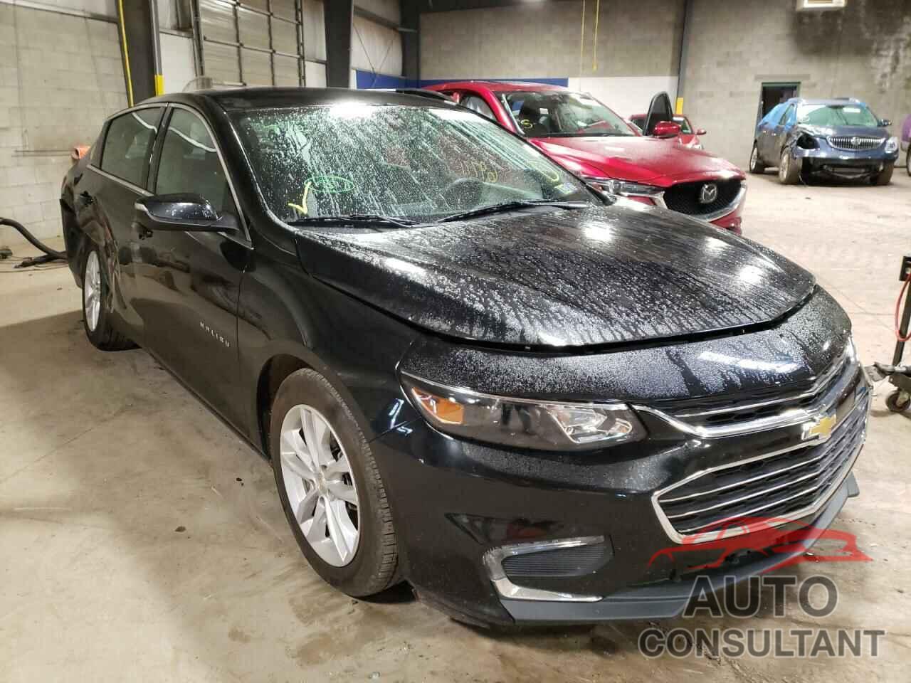 CHEVROLET MALIBU 2018 - 1G1ZD5ST4JF203447