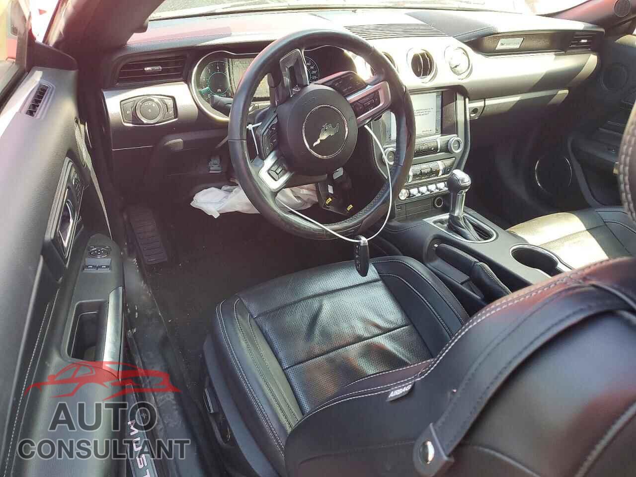 FORD MUSTANG 2019 - 1FA6P8TH4K5102807