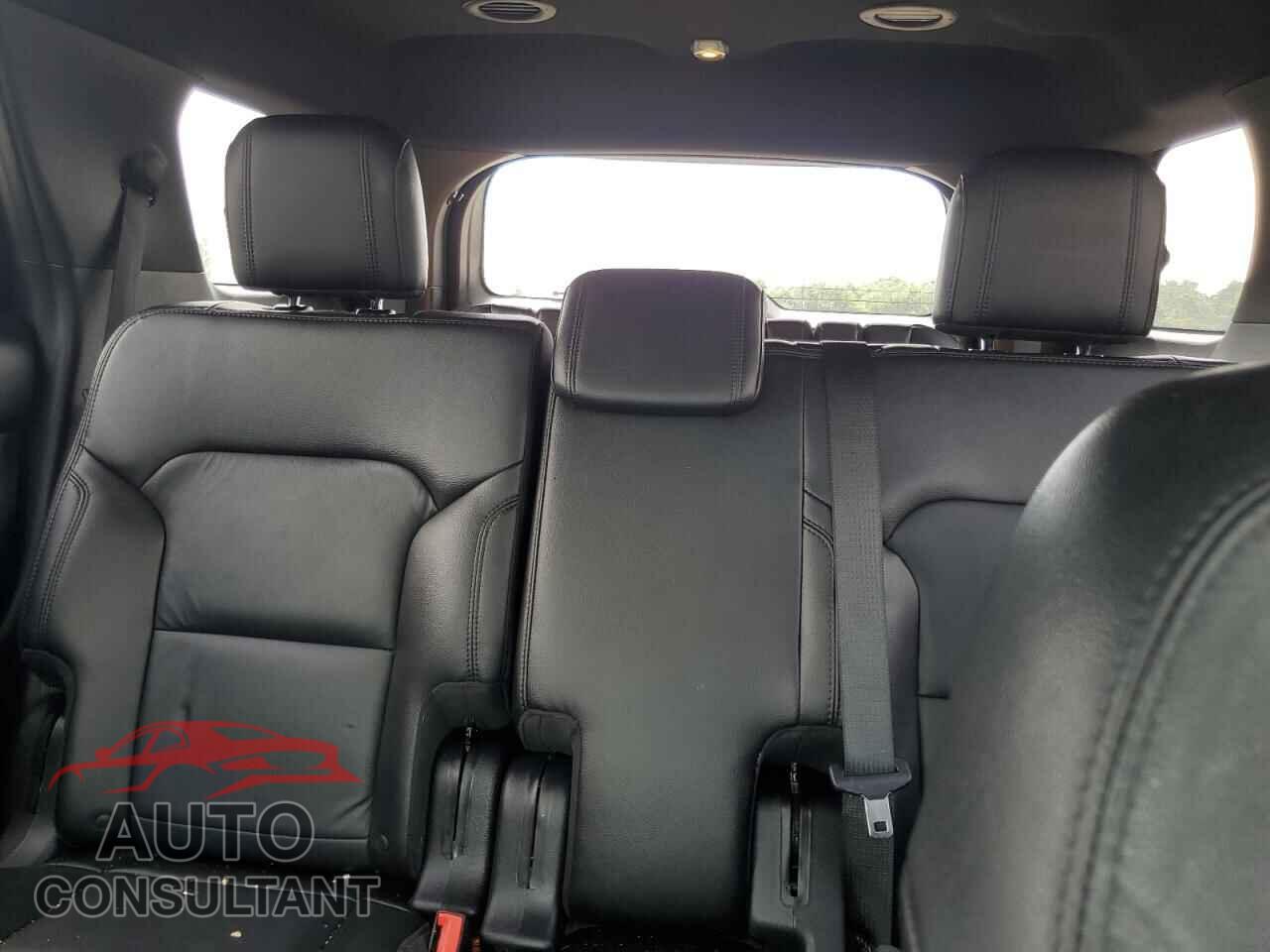 FORD EXPLORER 2017 - 1FM5K8D85HGA30592