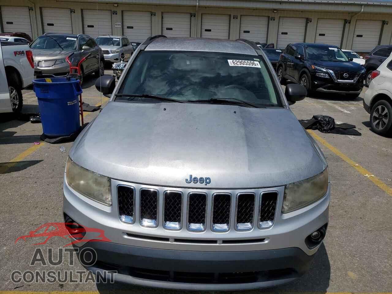 JEEP COMPASS 2011 - 1J4NF1FB8BD219037