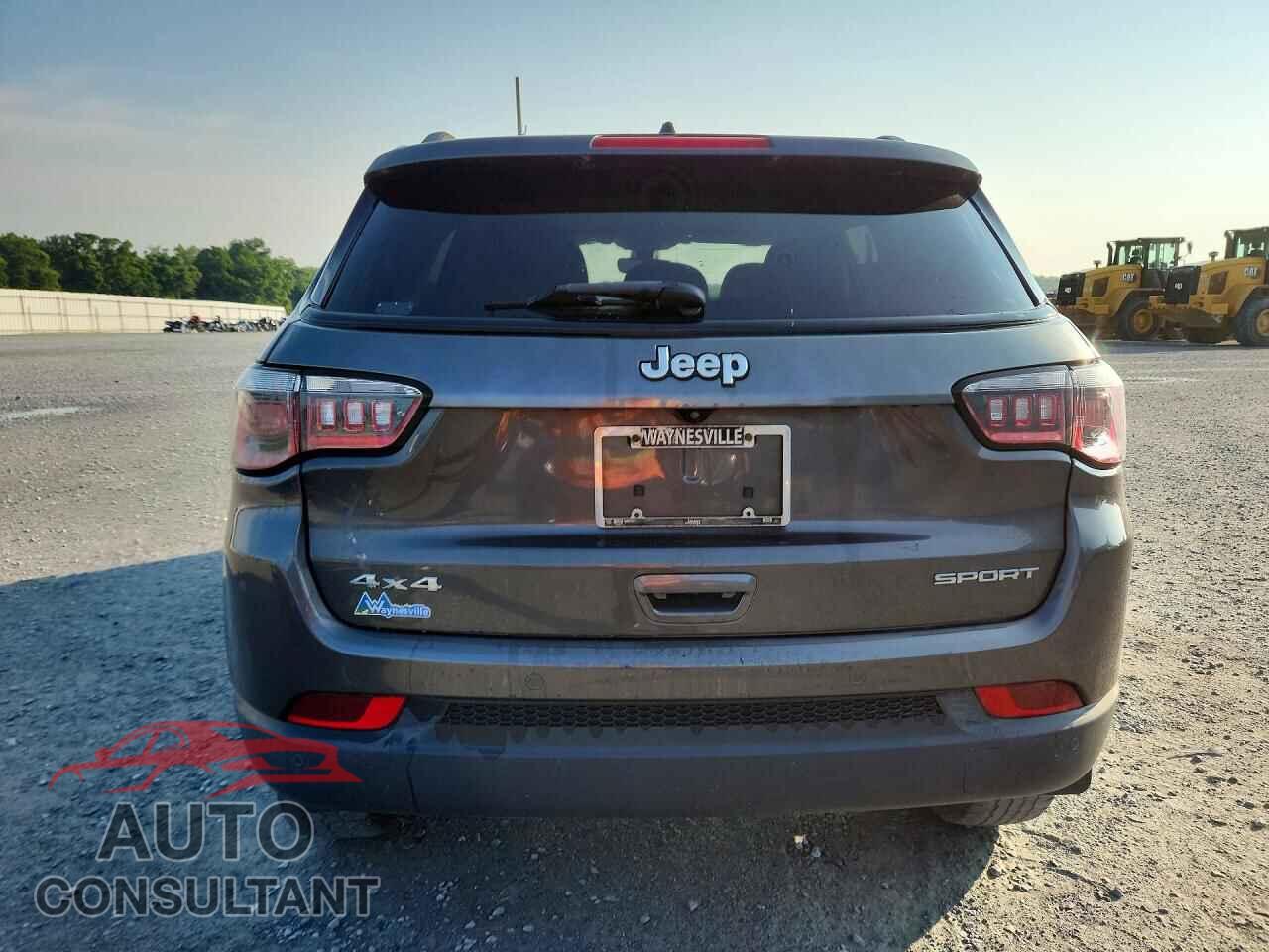 JEEP COMPASS 2018 - 3C4NJDAB4JT290788