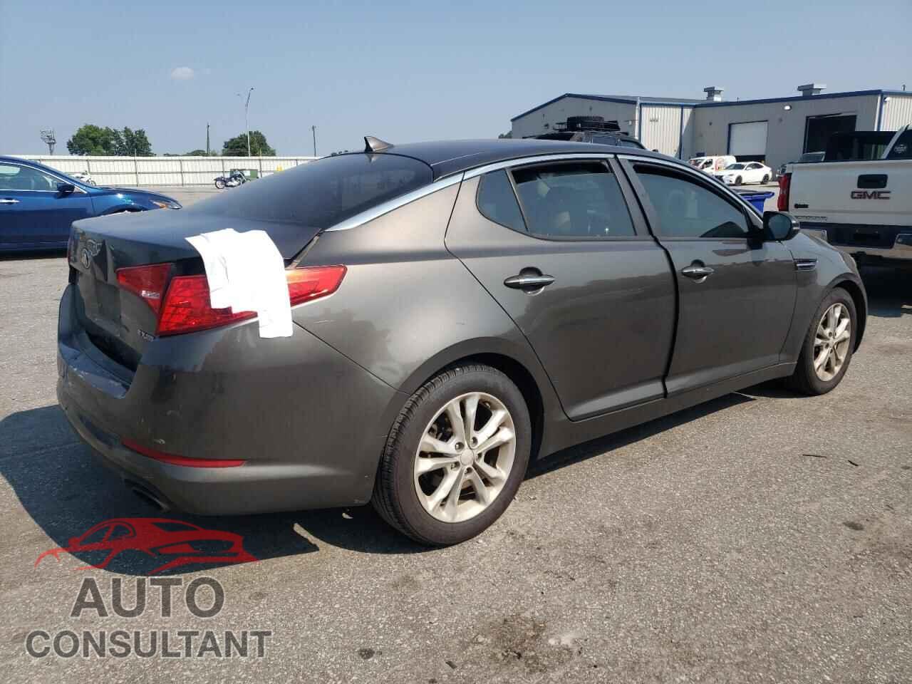 KIA OPTIMA 2013 - 5XXGN4A73DG182736