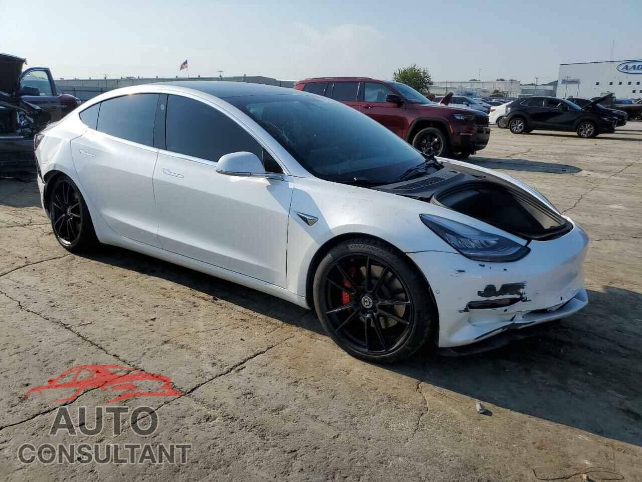 TESLA MODEL 3 2020 - 5YJ3E1EC4LF641388