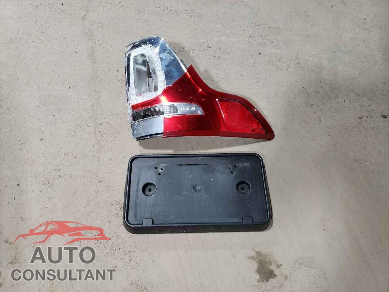 FORD EXPLORER 2012 - 1FMHK8F88CGA83810