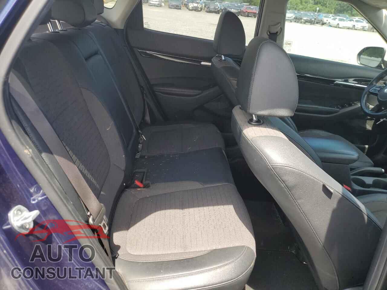 KIA SELTOS 2021 - KNDEUCAA5M7094523